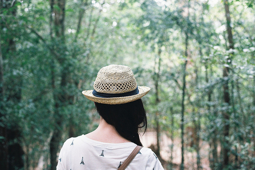 女孩子在谈恋爱时,不应该做的5件傻事